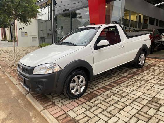 FIAT STRADA 1.4 MPI FREEDOM CS 8V FLEX 2P MANUAL
